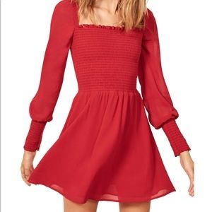 Reformation size S red dress. Great condition, worn a few times. Superflattering